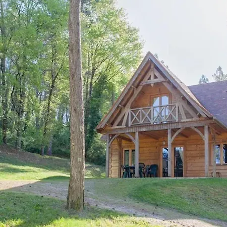Chalet Confortable A Avec Piscine